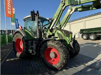 جرار FENDT 724 Vario
