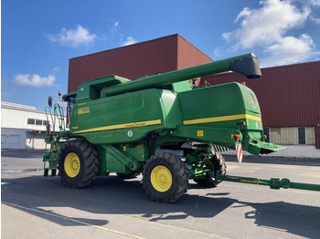 حصادة JOHN DEERE T660