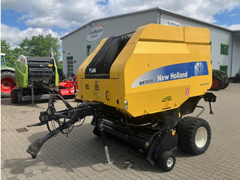 ماكينات نشر التبن NEW HOLLAND