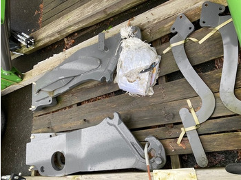 مغراف أمامي للجرار FENDT