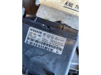 الكابينة والداخلية - شاحنة VOLVO INSTRUMENT / SPEEDOMETER  21698831: صورة 2