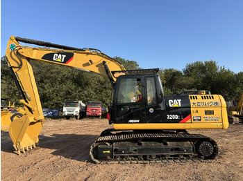 حفار زاحف CATERPILLAR 320DL
