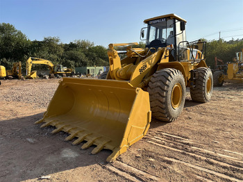 اللودر بعجل CATERPILLAR 966H
