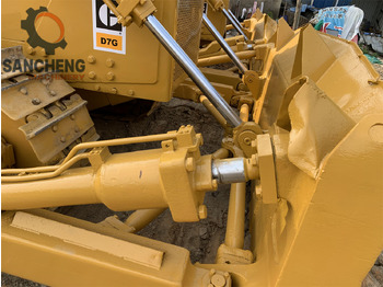 بلدوزر CATERPILLAR D7G: صورة 4