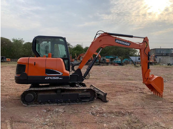 حفّار DOOSAN DX55