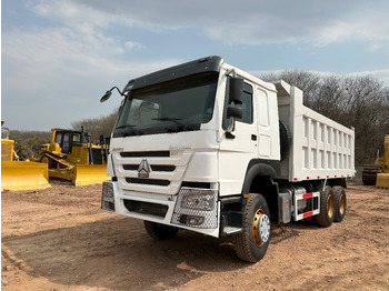 شاحنة قلاب SINOTRUK HOWO