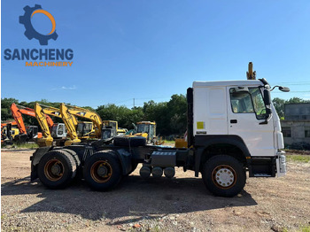 رأس تريلا SINOTRUK HOWO Truck Head 371: صورة 4