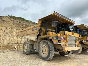 شاحنة قلاب التعدين CATERPILLAR