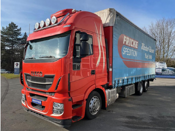 شاحنة ذات ستائر جانبية IVECO Stralis