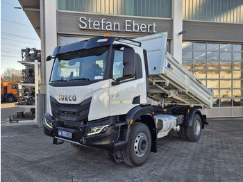 شاحنة قلاب IVECO X-WAY