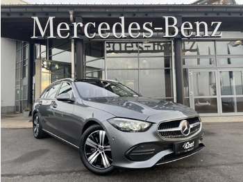 سيارة MERCEDES-BENZ