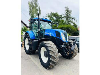 جرار New Holland T7.210: صورة 5