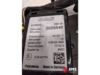 وحدة إي سي يو - شاحنة DAF Occ regeleenheid + omvormer 24V-12 V 20A Daf XF106: صورة 3 وحدة إي سي يو - شاحنة DAF Occ regeleenheid + omvormer 24V-12 V 20A Daf XF106: صورة 3