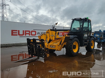 آلة رفع ونقل تلسكوبية JCB