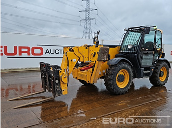 آلة رفع ونقل تلسكوبية JCB