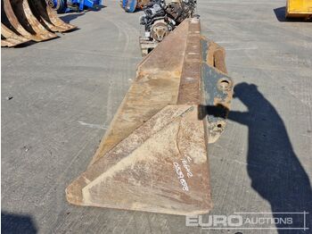 بكت 92" Loading Bucket to suit Telehandler: صورة 2 بكت 92" Loading Bucket to suit Telehandler: صورة 2