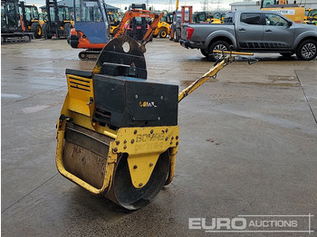 معــدات الاسفلت BOMAG