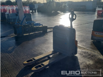 معدات المناولة STILL