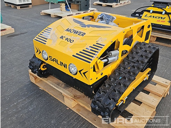 جزازة عشب الحدائق