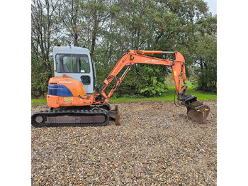 حفار صغير HITACHI