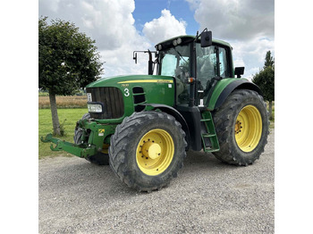 جرار JOHN DEERE 7530