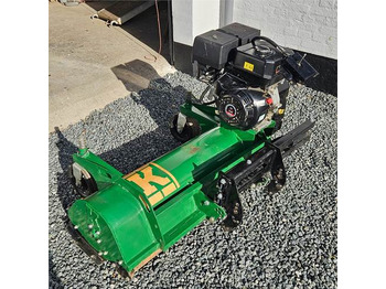 جزازة عشب الحدائق