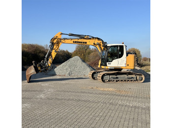 حفار زاحف LIEBHERR R 914
