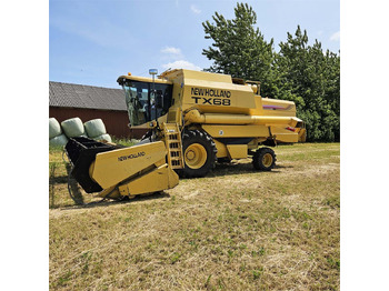 تأجير New Holland TX68 New Holland TX68: صورة 1