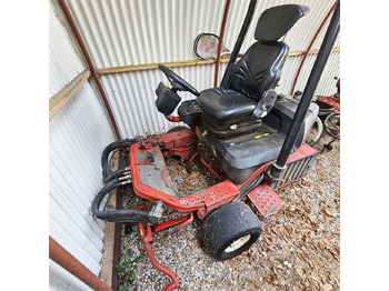 جزازة عشب الحدائق TORO