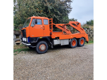شاحنة لودر انزلاقي VOLVO F88