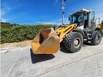 اللودر بعجل LIEBHERR L 538