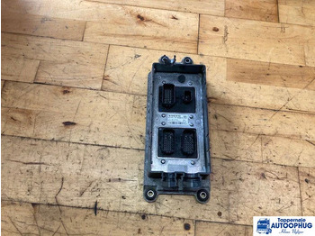 النظام الكهربائي VOLVO