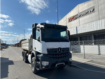 شاحنة قلاب MERCEDES-BENZ Arocs