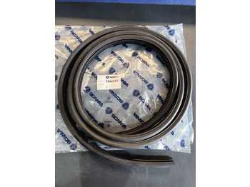 الكابينة والداخلية SCANIA