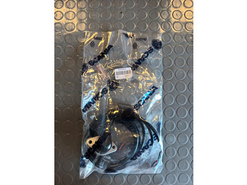 المحرك و قطع الغيار SCANIA