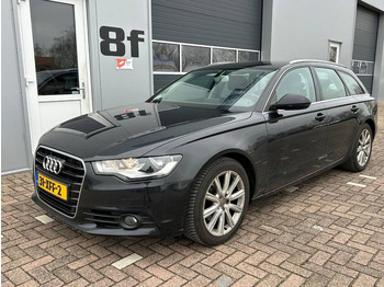 سيارة AUDI