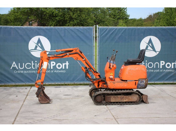 حفار صغير HITACHI