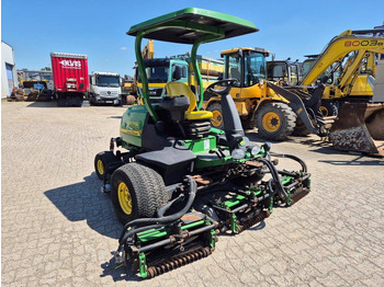 جزازة عشب الحدائق John Deere 8700 PC FM: صورة 3 جزازة عشب الحدائق John Deere 8700 PC FM: صورة 3