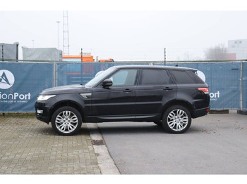 سيارة دفع رباعي LAND ROVER