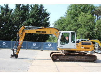 حفار زاحف LIEBHERR R 900