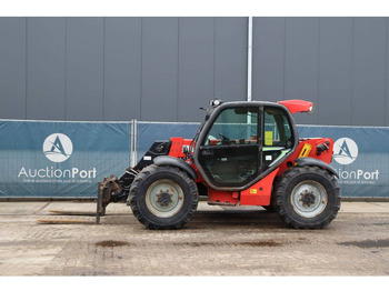 آلة رفع ونقل تلسكوبية MANITOU