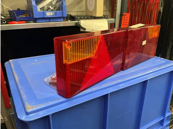 مقطورات مسطحة