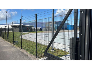 أدوات ومعدات