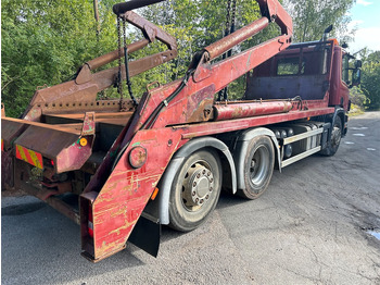 ناقلة حاويات/ شاحنة حاويات SCANIA P114GB6X2*4NB340: صورة 2
