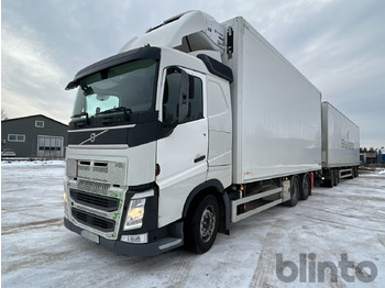 شاحنة ذات مبرد VOLVO