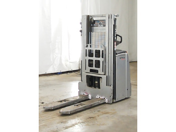 آلة تكديس STILL