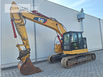 حفار زاحف CATERPILLAR 325FL