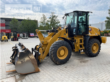 اللودر بعجل CATERPILLAR 914