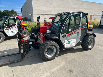 آلة رفع ونقل تلسكوبية MANITOU