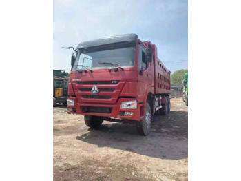 شاحنة قلاب used sinotruk howo 40 ton 20 cubic meter dump truck 6x4 8x4 380hp 10 wheel 12 wheel dump truck for sale: صورة 2